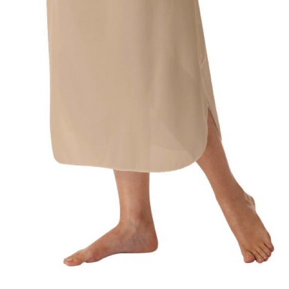 Shadowline Other - NWOT Nude 3X Velrose® Nylon Long Slip